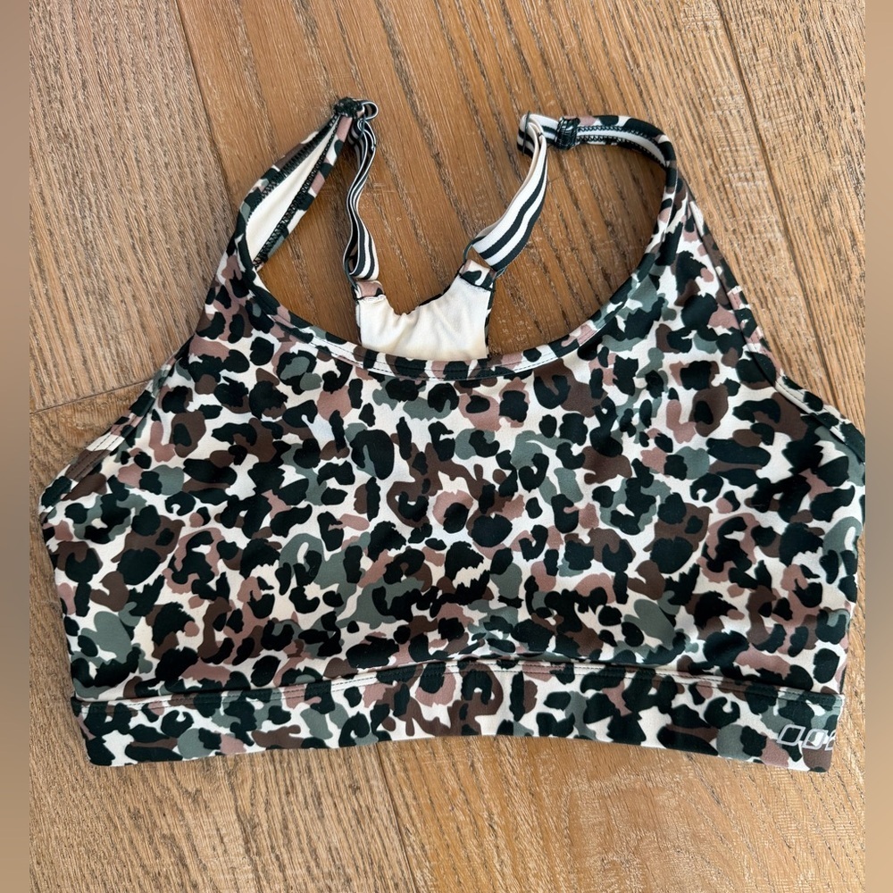 Leopard Print Sports Bra Lorna Jane size medium